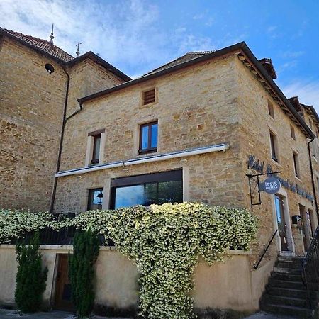 Hotel Le Val D'Amby Hieres-Sur-Amby Exterior foto